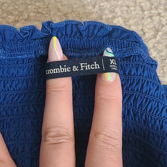 Abercrombie short top, - Picture 3 of 4